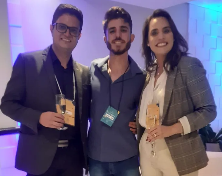 Esse é o Coquetel de lançamento da Luksai no Brasil, com a Talita Meira CEO e Lao Reis CTO.